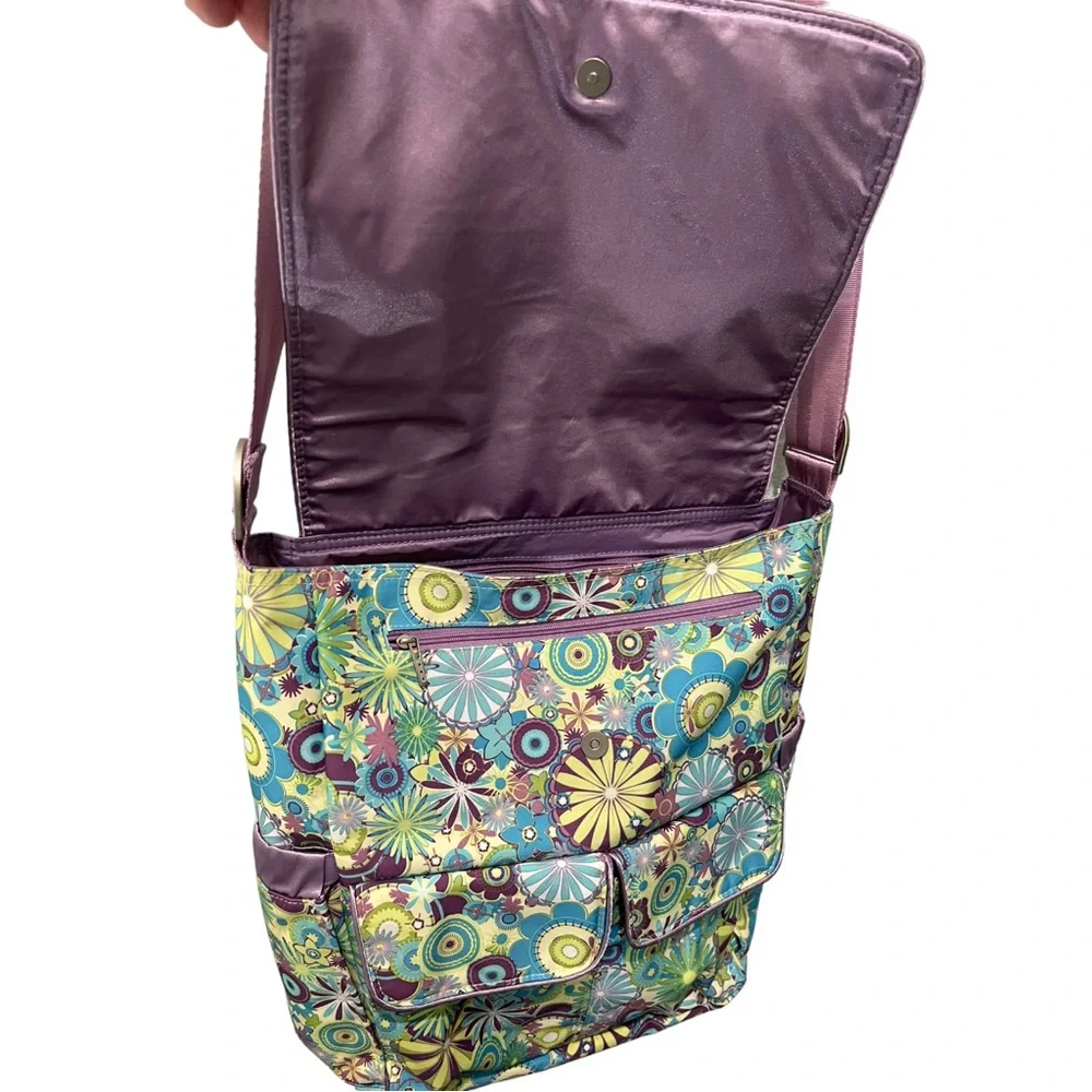 JU JU BE LARGE LAVENDER & GREEN FLORAL DIAPER CARRY BAG